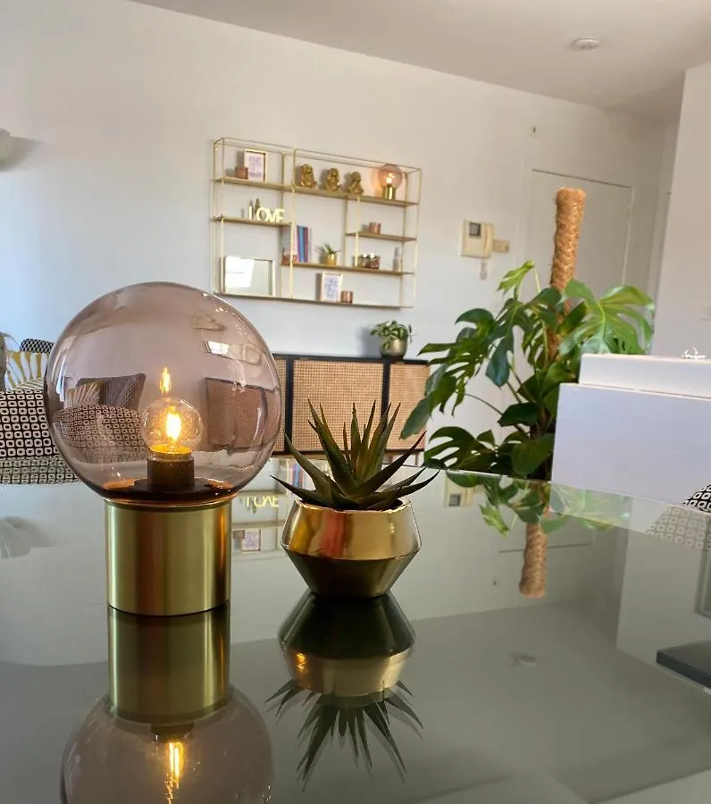 Definitief Gesloten Apartment Ostend